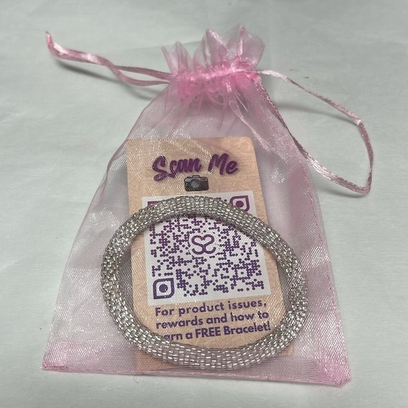 Handmade Sashka Diamond Sparkle Bracelet - Picture 3 of 13